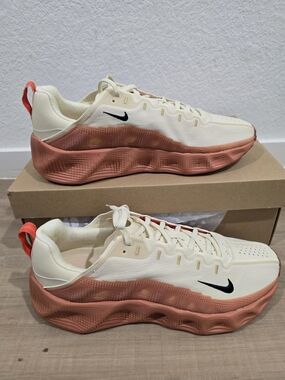 Nike Ava Rover Cream & Coral React Running Sneakers 10M/ 11.5W
